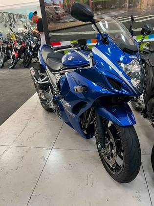 SUZUKI GSX 1250 FA SUZUKI GSX 1250 FA